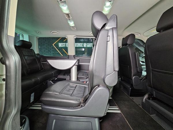 2017-Volkswagen-Caravelle-T6-20-BiTDI-Highline-Auto image:19