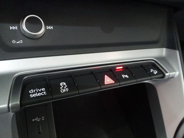 2024-Audi-Q3-Sportback-35-TFSI image:18