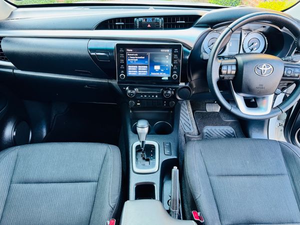 2024-Toyota-Hilux-28-GD-6-Raised-Body-Raider-Auto-Double-Cab image:12