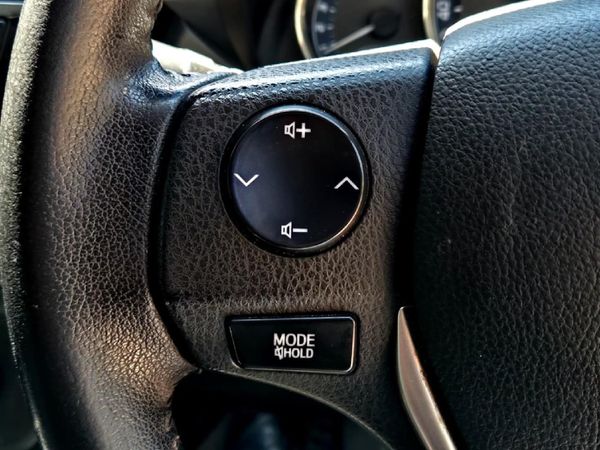 2015-Toyota-Corolla-16-Sprinter image:15