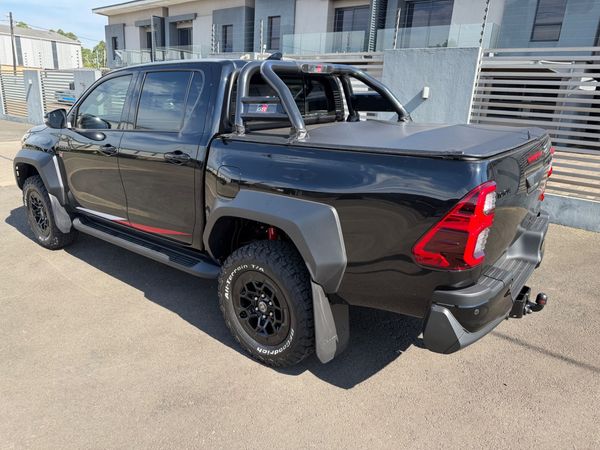 2026-Toyota-Hilux-2026-Toyota-Hilux-28-GD-6-GR-SPORT-Double-Cab-4x4 image:7