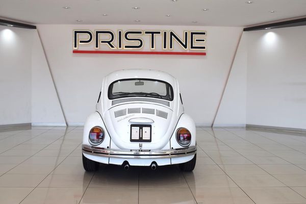 1975-Volkswagen-Beetle-1300 image:9