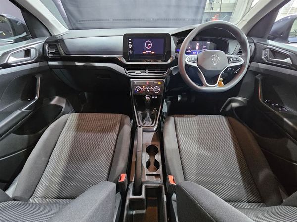 2025-Volkswagen-T-Cross-10-TSI-Auto image:8