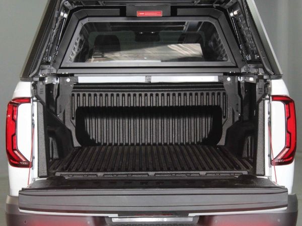 2026-Volkswagen-Amarok-30-TDI-V6-184kW-4Motion-Panamericana-Auto-Double image:1
