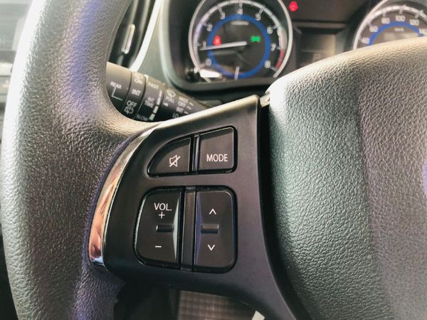 2020-Toyota-Starlet-14-XS-Auto image:18