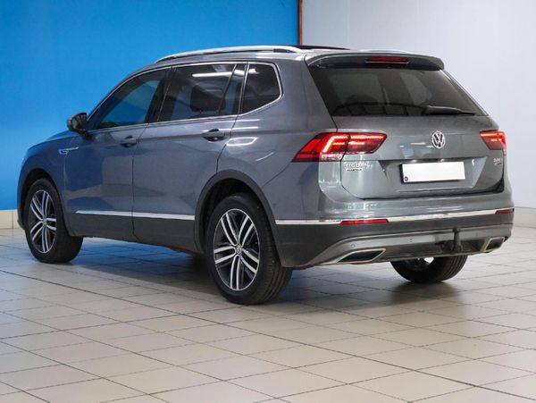 2019-Volkswagen-Tiguan-20-TSI-Highline-4Motion-Auto image:10