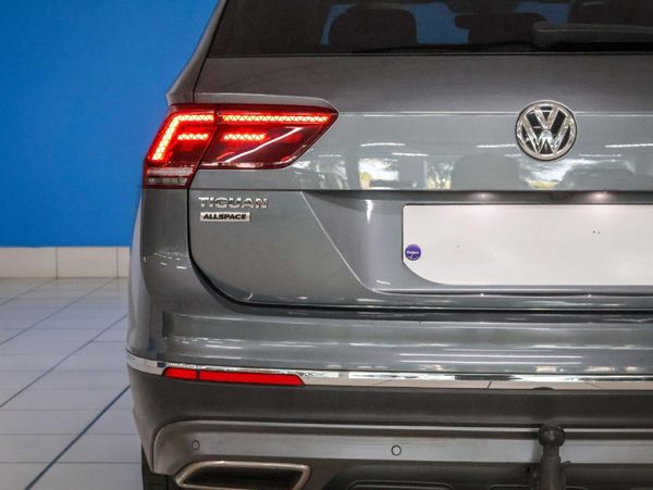 2019-Volkswagen-Tiguan-20-TSI-Highline-4Motion-Auto image:13