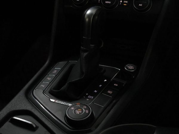 2019-Volkswagen-Tiguan-20-TSI-Highline-4Motion-Auto image:15