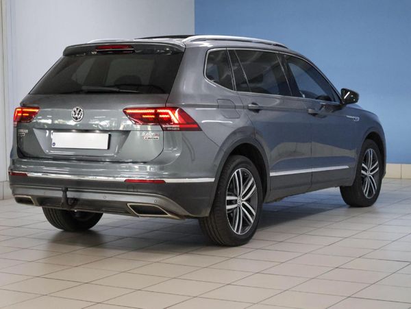 2019-Volkswagen-Tiguan-20-TSI-Highline-4Motion-Auto image:8
