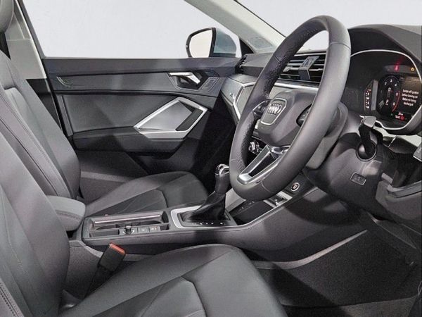 2025-Audi-Q3-35TFSI-Urban-Edition image:6