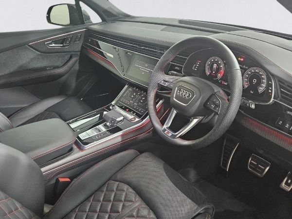 2025-Audi-SQ7-TFSI-Quattro-Auto-Black-Edition-373kW image:9