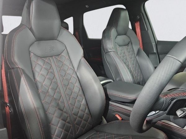 2025-Audi-SQ7-TFSI-Quattro-Auto-Black-Edition-373kW image:10