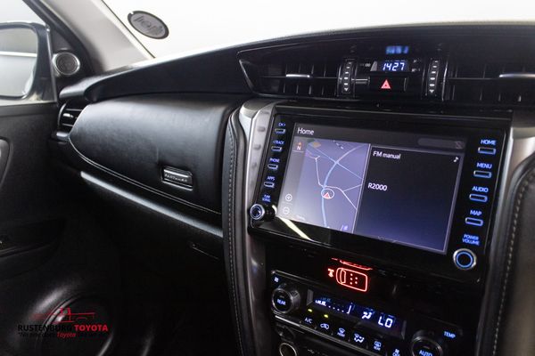2021-Toyota-Fortuner-28-GD-6-Raised-Body-Auto image:13
