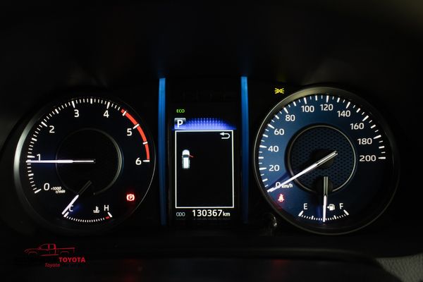 2021-Toyota-Fortuner-28-GD-6-Raised-Body-Auto image:16