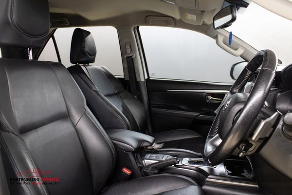 2021-Toyota-Fortuner-28-GD-6-Raised-Body-Auto image:19