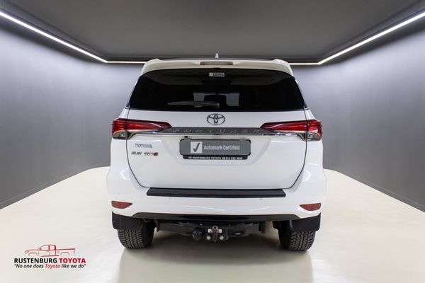 2021-Toyota-Fortuner-28-GD-6-Raised-Body-Auto image:4