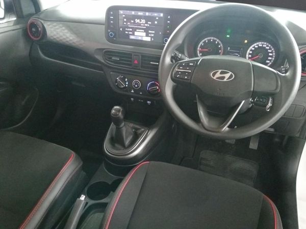2025-Hyundai-Grand-i10-10-Motion image:8