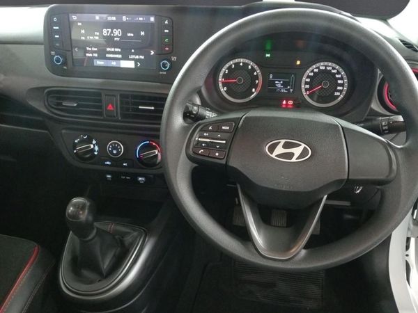 2025-Hyundai-Grand-i10-10-Motion image:10
