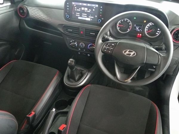 2025-Hyundai-Grand-i10-10-Motion image:8