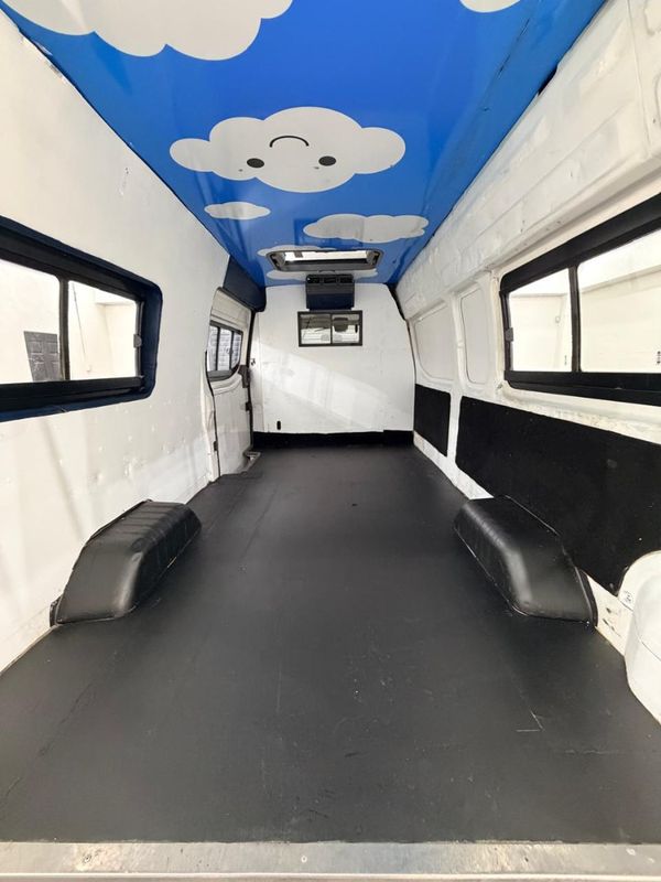 2018-Nissan-NV350-25i-Wide-Panel-Van image:6