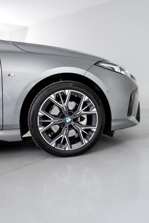 2025-BMW-1-Series-118-M-Sport-Auto image:2