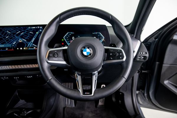 2025-BMW-1-Series-118-M-Sport-Auto image:7