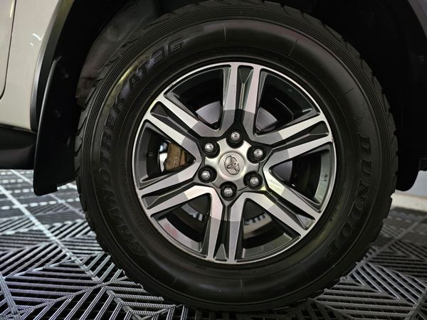 2019-Toyota-Fortuner-24-GD-6-4x4-Auto image:4