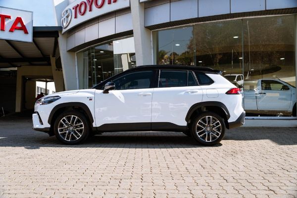 2026-Toyota-Corolla-Cross-18-GR-S-Hybrid image:3