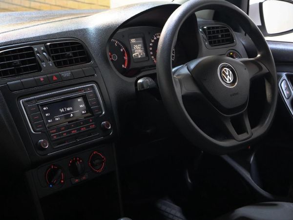 2019-Volkswagen-Polo-GP-14-Trendline image:7