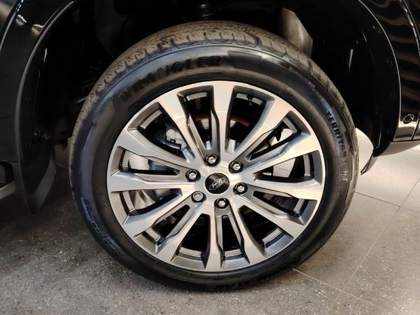 2024-Ford-Everest-30D-V6-Platinum-AWD-Auto image:9
