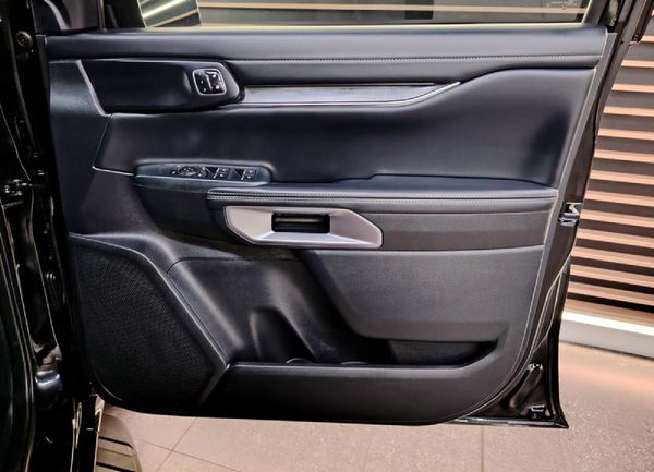 2024-Ford-Everest-30D-V6-Platinum-AWD-Auto image:7