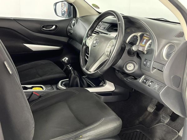 2019-Nissan-Navara-23D-LE-4x4-Double-Cab image:9
