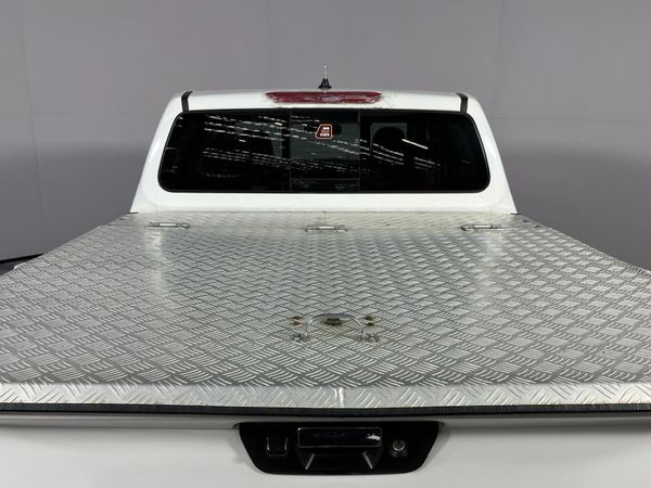 2019-Nissan-Navara-23D-LE-4x4-Double-Cab image:15