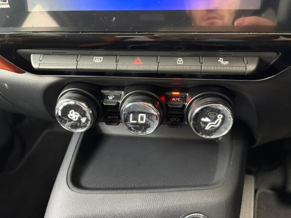 2026-Nissan-Magnite-10T-Acenta-Plus-Auto image:13