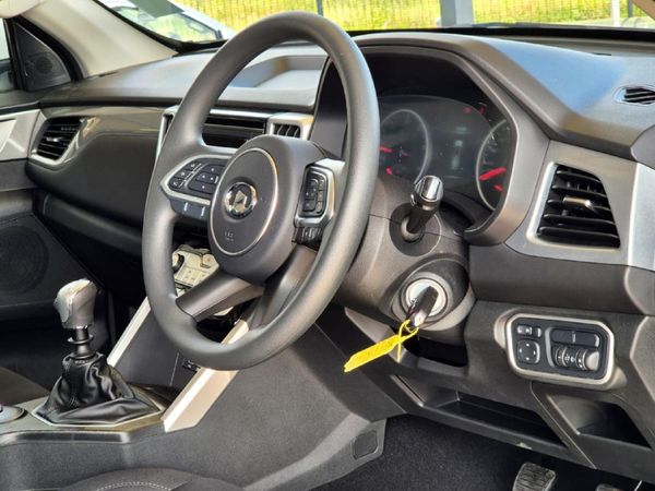 2026-GWM-P-Series-P300-20TD-SX-Single-Cab image:8