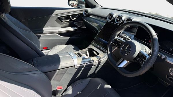 2026-Mercedes-Benz-CLE-200-Cabriolet image:10