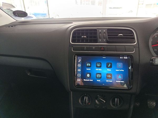 2025-Volkswagen-Polo-Vivo-16-Style image:10
