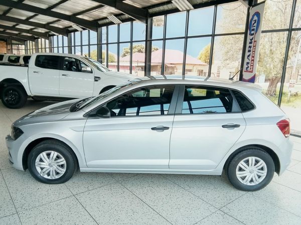2020-Volkswagen-Polo-10-TSI-Trendline image:5