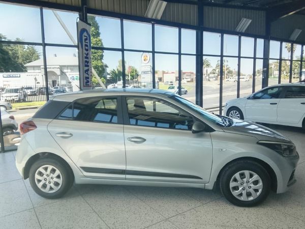 2020-Hyundai-i20-12-Motion image:2