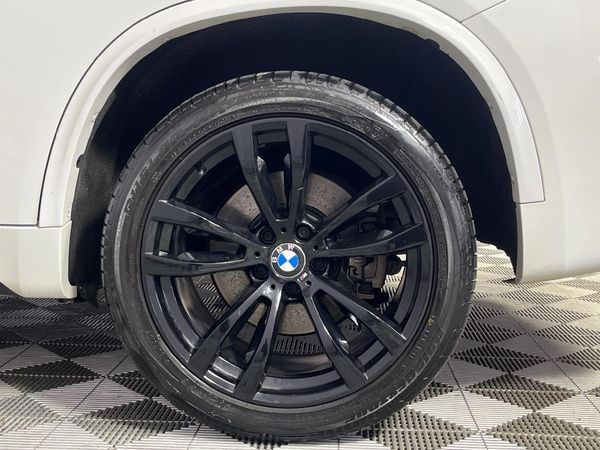 2015-BMW-X5-xDrive40d-M-Sport-Auto image:6