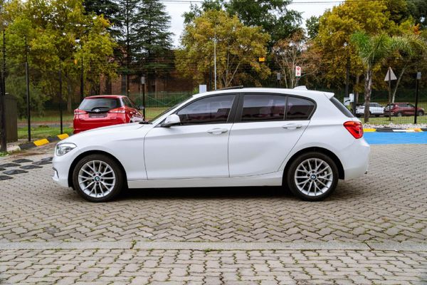 2018-BMW-1-Series-120i-5-dr-Auto image:3