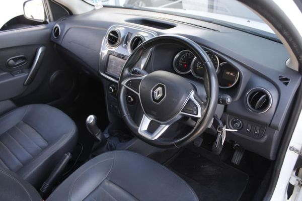 2018-Renault-Sandero-900T-Stepway-Dynamique image:9