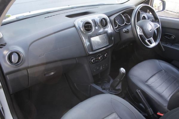 2018-Renault-Sandero-900T-Stepway-Dynamique image:17