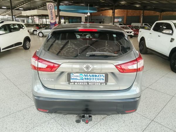 2015-Nissan-Qashqai-12T-Acenta-Auto image:4