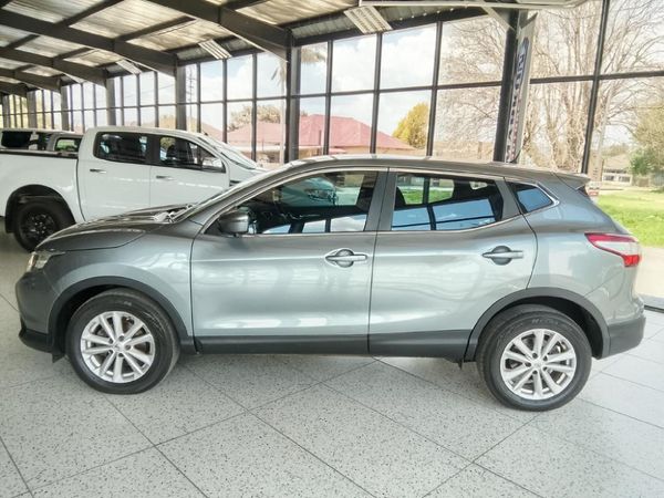2015-Nissan-Qashqai-12T-Acenta-Auto image:5