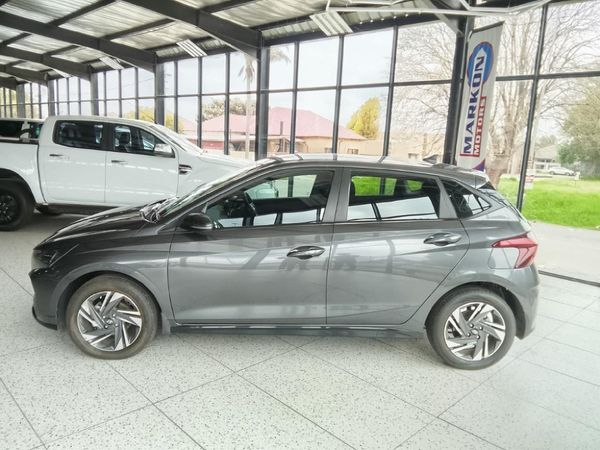 2021-Hyundai-i20-10-TGDI-Fluid image:4