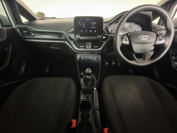 2018-Ford-Fiesta-15-TDCi-Trend-5-dr image:1