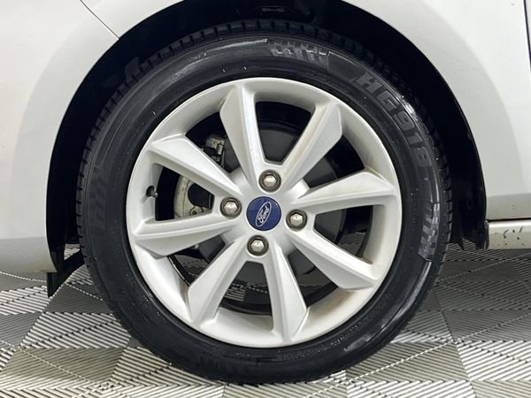 2018-Ford-Fiesta-15-TDCi-Trend-5-dr image:4