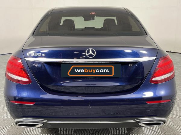 2016-Mercedes-Benz-E-Class-E-350d-Exclusive image:16