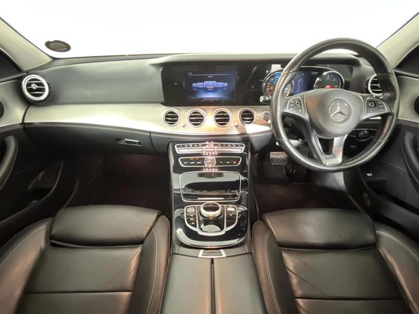 2016-Mercedes-Benz-E-Class-E-350d-Exclusive image:1